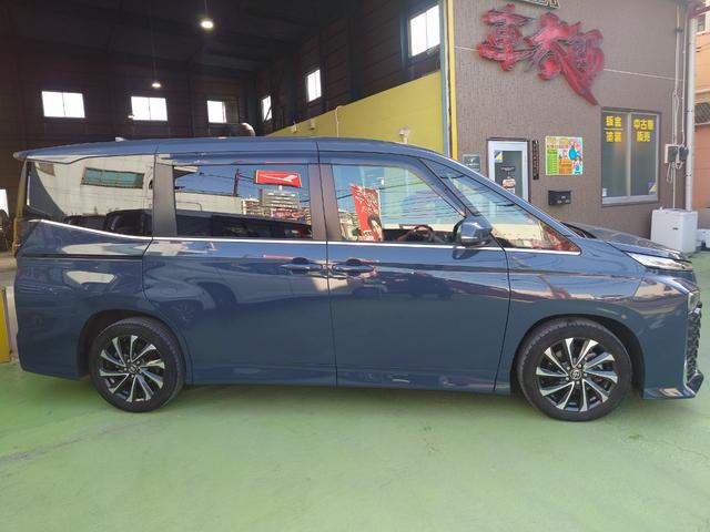 ヴォクシー ハイブリッドＳ－Ｚ　ドライブレコーダー　バックカメラ　ナビ　ＴＶ　クリアランスソナー　オートクルーズコントロール　レーンアシスト　衝突被害軽減システム　両側電動スライドドア　オートマチックハイビーム　ＬＥＤヘッドランプ（69枚目）