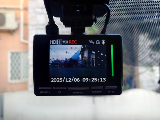 シエンタ ファンベースG ドライブレコーダー ETC 全周囲カメラ ナビ TV クリアランスソナー レーンアシスト 衝突被害軽減システム 両側電動スライドドア オートマチックハイビーム スマートキー 電動格納ミラー CVT(43枚目)