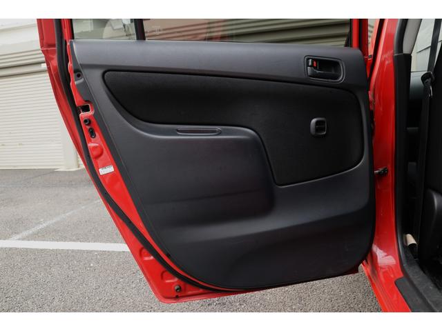 サクシードワゴン ＴＸ　リフトアップ　５ナンバー小型乗用登録　ＴＯＹＯＴＡ横文字エンブレム　ＴＨＵＬＥルーフキャリアバスケット　ＭＵＤＳＴＡＲマッドテレーンタイヤ　黒鉄チン　ドアバイザー　バックカメラ　電動格納ミラー　ナビ（15枚目）