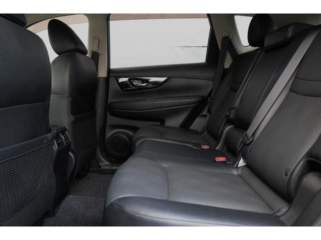 エクストレイル ２０Ｘｉ　ワンオーナー　９インチナビ　フルセグＴＶ　全周囲カメラ　衝突被害軽減システム　プロパイロット　電動パワーバックドア　ドラレコ　コーナーセンサー　ＬＥＤオートヘッドライト　オートホールド　スマートキー（16枚目）