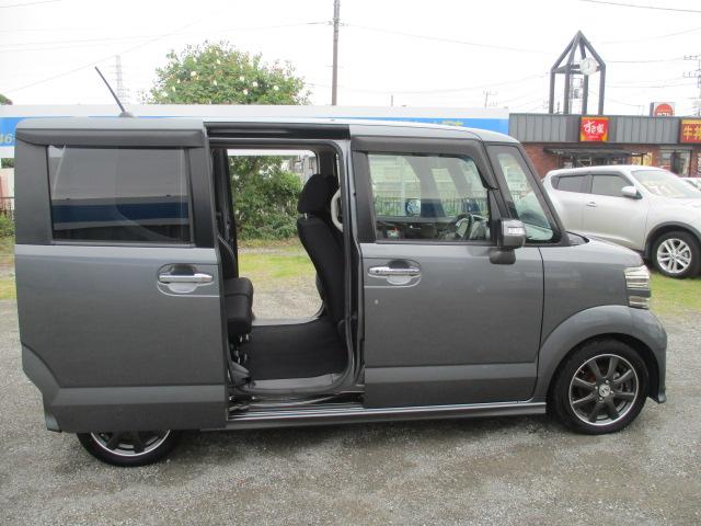 Ｎ－ＢＯＸ モデューロＸ　Ｇ・ターボパッケージ　純正ナビＴＶ　バックモニター　両側パワースライドドア　１５ＡＷ　プッシュスタート　記録簿（4枚目）