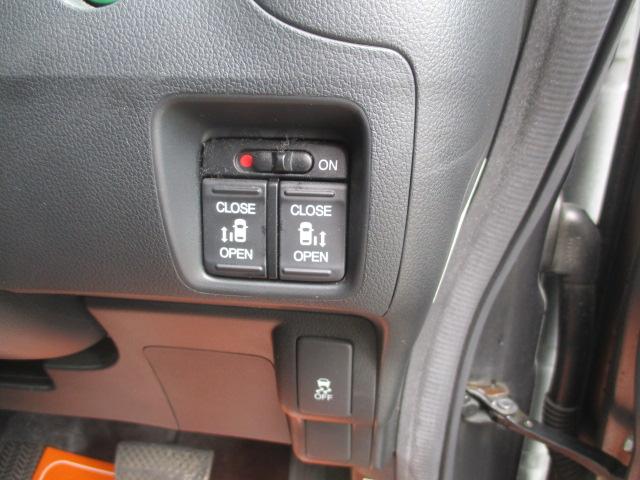 Ｎ－ＢＯＸ モデューロＸ　Ｇ・ターボパッケージ　純正ナビＴＶ　バックモニター　両側パワースライドドア　１５ＡＷ　プッシュスタート　記録簿（16枚目）