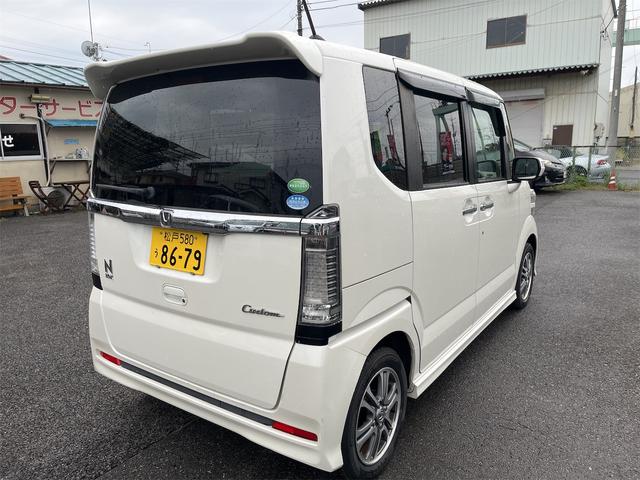 Ｎ－ＢＯＸカスタム Ｇ・Ｌパッケージ　ＥＴＣ　バックカメラ　両側スライド・片側電動　ナビ　ＴＶ　オートライト　ＨＩＤ　スマートキー　アイドリングストップ　電動格納ミラー　ベンチシート　後席モニター　ＣＶＴ　盗難防止システム　ＡＢＳ　ＥＳＣ（22枚目）