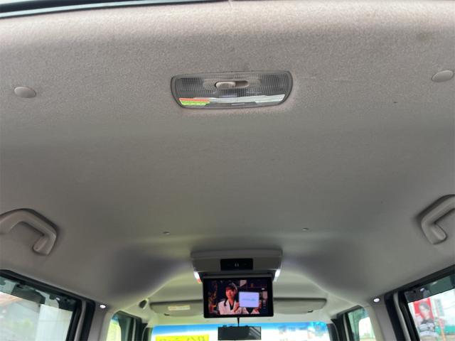 Ｎ－ＢＯＸカスタム Ｇ・Ｌパッケージ　ＥＴＣ　バックカメラ　両側スライド・片側電動　ナビ　ＴＶ　オートライト　ＨＩＤ　スマートキー　アイドリングストップ　電動格納ミラー　ベンチシート　後席モニター　ＣＶＴ　盗難防止システム　ＡＢＳ　ＥＳＣ（49枚目）