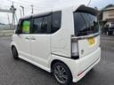 Ｇ・Ｌパッケージ　ＥＴＣ　バックカメラ　両側スライド・片側電動　ナビ　ＴＶ　オートライト　ＨＩＤ　スマートキー　アイドリングストップ　電動格納ミラー　ベンチシート　後席モニター　ＣＶＴ　盗難防止システム　ＡＢＳ　ＥＳＣ（24枚目）