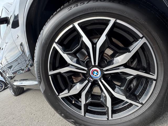 X3 xDrive 20d Mスポーツハイラインパッケージ セレクトパッケージ ガラスサンルーフ モカ革 ハーマンカードン ACC Dアシスト レーンキープアシスト タッチパネルナビ 全周囲カメラ フルセグTV ワイヤレスチャージ 19インチAW ETC 禁煙(10枚目)