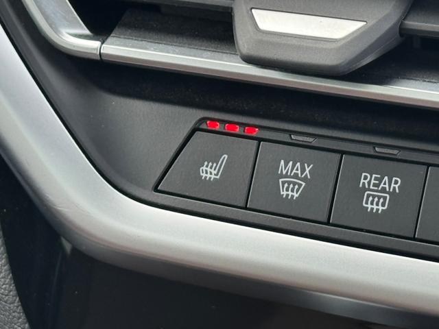 X3 xDrive 20d Mスポーツハイラインパッケージ セレクトパッケージ ガラスサンルーフ モカ革 ハーマンカードン ACC Dアシスト レーンキープアシスト タッチパネルナビ 全周囲カメラ フルセグTV ワイヤレスチャージ 19インチAW ETC 禁煙(28枚目)