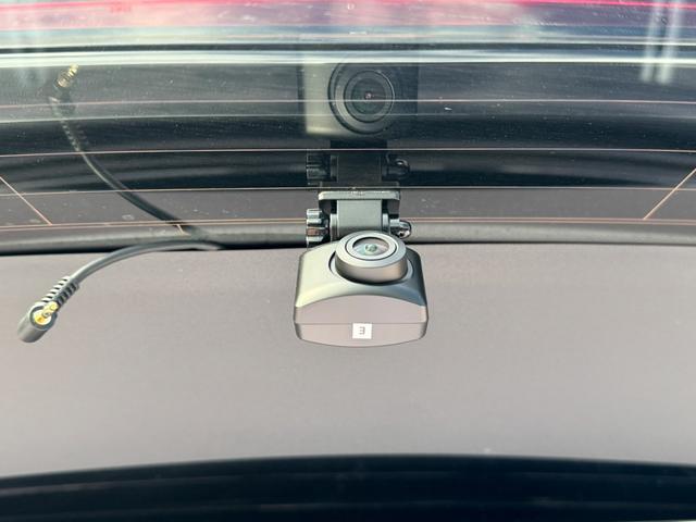 X3 xDrive 20d Mスポーツハイラインパッケージ セレクトパッケージ ガラスサンルーフ モカ革 ハーマンカードン ACC Dアシスト レーンキープアシスト タッチパネルナビ 全周囲カメラ フルセグTV ワイヤレスチャージ 19インチAW ETC 禁煙(48枚目)