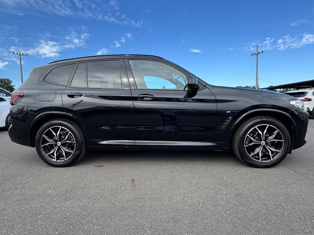 X3 xDrive 20d Mスポーツハイラインパッケージ セレクトパッケージ ガラスサンルーフ モカ革 ハーマンカードン ACC Dアシスト レーンキープアシスト タッチパネルナビ 全周囲カメラ フルセグTV ワイヤレスチャージ 19インチAW ETC 禁煙(66枚目)
