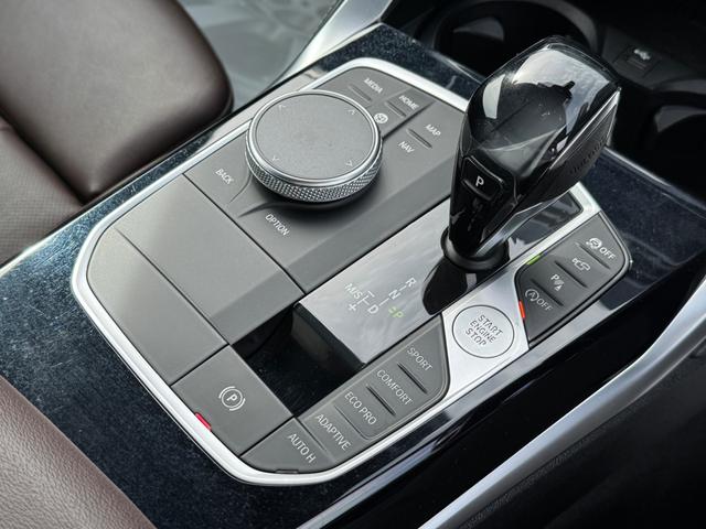 4シリーズ M440i xDriveクーペ レーザーライト 19AW Mブレーキ アダプティブサス モカ革 ベンチレーション シートヒーター ハーマンカードン ヘッドアップD ACC Dアシスト タッチパネルナビ TV 全周囲カメラ 禁煙車(29枚目)