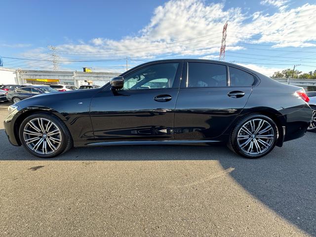BMW 3 SERIES 320i M-SPORT
