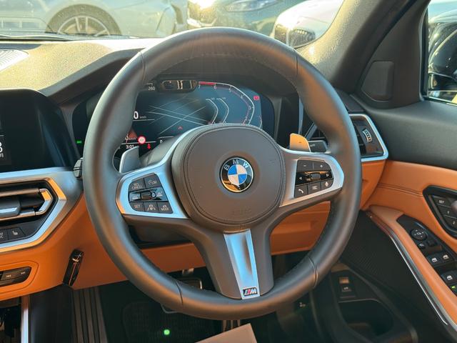 BMW 3 SERIES 320i M-SPORT