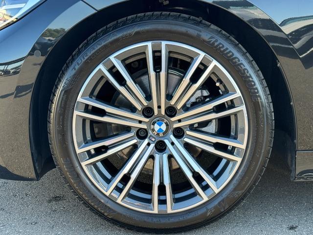 BMW 3 SERIES 320i M-SPORT