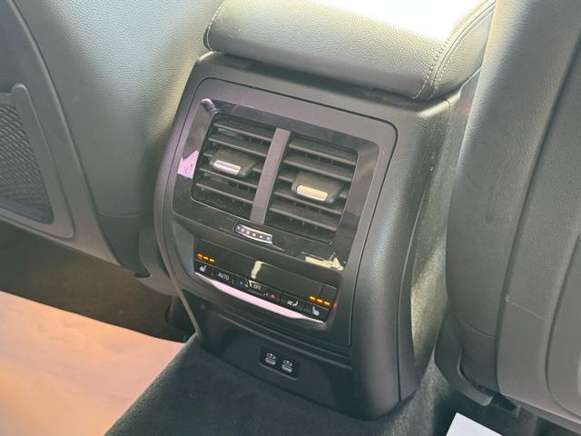 X3 xDrive 20d Xライン ハイラインパッケージ 黒革 前後シートヒーター ヘッドアップD 19AW ACC Dアシスト レーンキープアシスト タッチパネルHDDナビ 全周囲カメラ フルセグTV ワイヤレスチャージ Bluetooth 1オナ 禁煙車(39枚目)