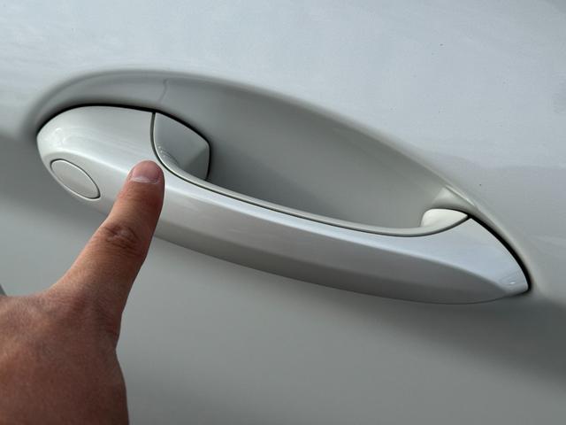 X3 xDrive 20d Xライン ハイラインパッケージ 黒革 前後シートヒーター ヘッドアップD 19AW ACC Dアシスト レーンキープアシスト タッチパネルHDDナビ 全周囲カメラ フルセグTV ワイヤレスチャージ Bluetooth 1オナ 禁煙車(70枚目)