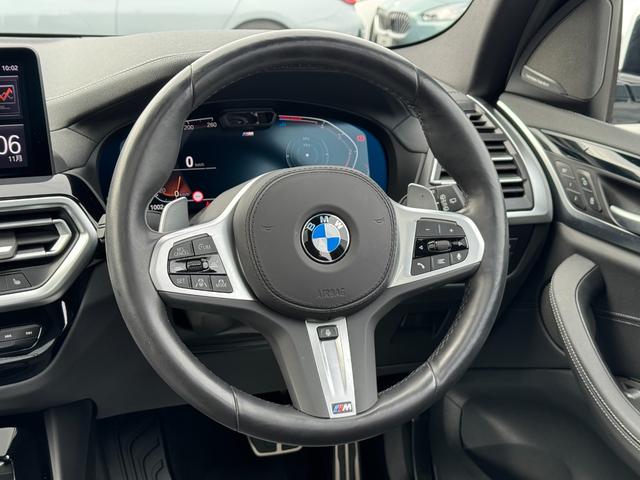 X3 xDrive 20d Mスポーツ 弊社レンタ登録デモカー サウンドPKG ガラスSR ハーマンカードン 黒革 前後シートヒーター 20AW タッチパネルナビ 全周囲カメラ フルセグTV アップルカープレイ ステアリングヒーター 禁煙(18枚目)