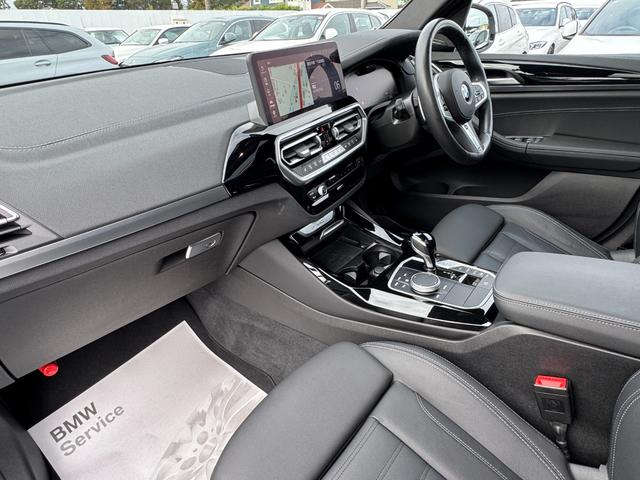 X3 xDrive 20d Mスポーツ 弊社レンタ登録デモカー サウンドPKG ガラスSR ハーマンカードン 黒革 前後シートヒーター 20AW タッチパネルナビ 全周囲カメラ フルセグTV アップルカープレイ ステアリングヒーター 禁煙(40枚目)
