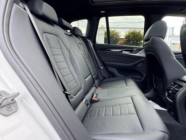 X3 xDrive 20d Mスポーツ 弊社レンタ登録デモカー サウンドPKG ガラスSR ハーマンカードン 黒革 前後シートヒーター 20AW タッチパネルナビ 全周囲カメラ フルセグTV アップルカープレイ ステアリングヒーター 禁煙(41枚目)