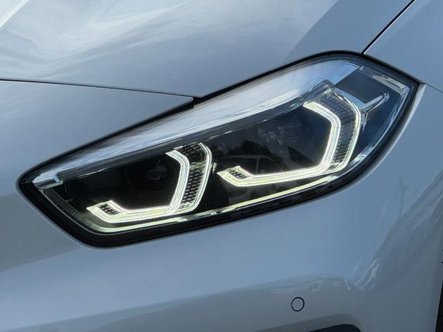 1シリーズ 118i プレイ アクティブクルーズコントロール ドライビングアシスト オプション17インチAW タッチパネルナビ アップルカープレイ リヤカメラ 電動シート 電動リヤゲート Bluetooth ETC2.0 禁煙車(8枚目)