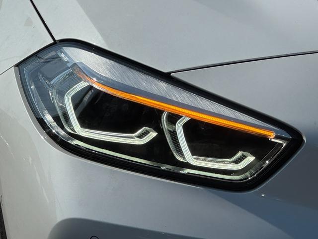 1シリーズ 118i プレイ アクティブクルーズコントロール ドライビングアシスト オプション17インチAW タッチパネルナビ アップルカープレイ リヤカメラ 電動シート 電動リヤゲート Bluetooth ETC2.0 禁煙車(13枚目)