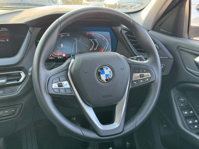 1シリーズ 118i プレイ アクティブクルーズコントロール ドライビングアシスト オプション17インチAW タッチパネルナビ アップルカープレイ リヤカメラ 電動シート 電動リヤゲート Bluetooth ETC2.0 禁煙車(63枚目)