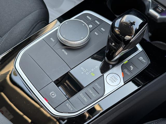 1シリーズ 118i プレイ アクティブクルーズコントロール ドライビングアシスト オプション17インチAW タッチパネルナビ アップルカープレイ リヤカメラ 電動シート 電動リヤゲート Bluetooth ETC2.0 禁煙車(71枚目)