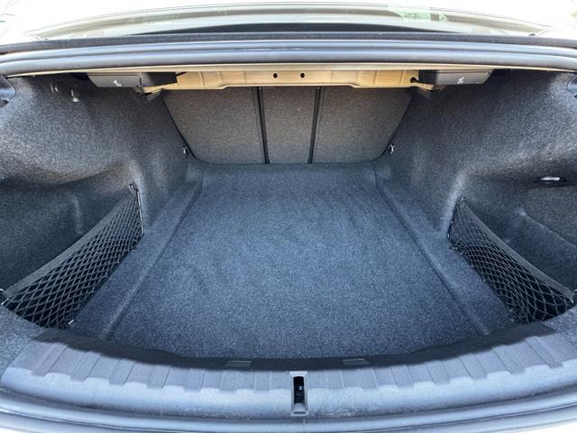 3シリーズ M340i xDrive ヴァーネスカ黒レザー シートヒーター ハーマンカードン 19インチAW レーザーライト ヘッドアップD ACC Mブレーキ Dアシスト タッチパネルナビ TV アップルカープレイ 全周囲カメラ 禁煙車(42枚目)