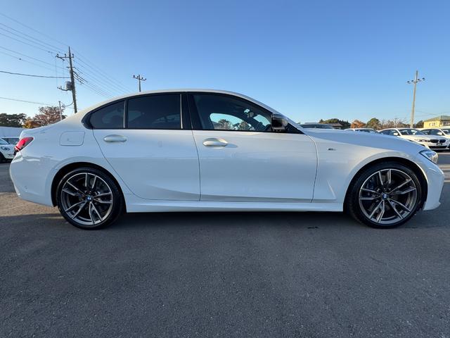 3シリーズ M340i xDrive ヴァーネスカ黒レザー シートヒーター ハーマンカードン 19インチAW レーザーライト ヘッドアップD ACC Mブレーキ Dアシスト タッチパネルナビ TV アップルカープレイ 全周囲カメラ 禁煙車(64枚目)