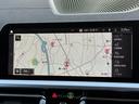 M340i xDrive ヴァーネスカ黒レザー シートヒーター ハーマンカードン 19インチAW レーザーライト ヘッドアップD ACC Mブレーキ Dアシスト タッチパネルナビ TV アップルカープレイ 全周囲カメラ 禁煙車(24枚目)