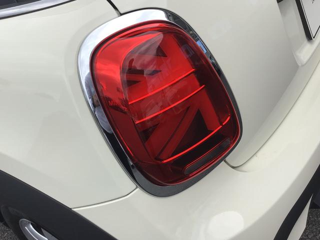 ワン CLASSIC デジタルメーターパネル LEDヘッドライト ドライビングアシスト タッチパネルナビ リヤビューカメラ 15インチアルミ Bluetooth USB クルーズコントロール 禁煙車(28枚目)