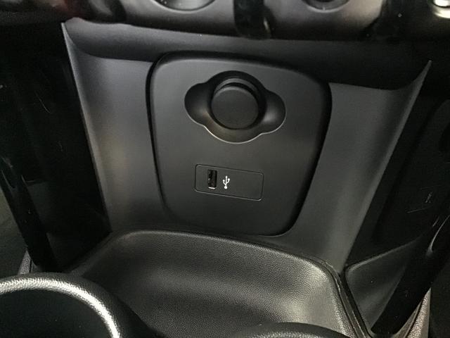 ワン CLASSIC デジタルメーターパネル LEDヘッドライト ドライビングアシスト タッチパネルナビ リヤビューカメラ 15インチアルミ Bluetooth USB クルーズコントロール 禁煙車(62枚目)
