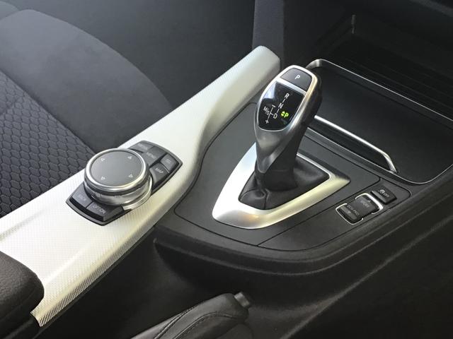 320i Mスポーツ 最終型モデル LEDヘッドライト アクティブクルーズコントロール レーンチェンジウォーニング ドライビングアシスト HDDナビ リヤビューカメラ 18インチアルミ 前後障害物センサー 1オナ 禁煙車(20枚目)