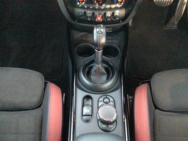 ジョンクーパーワークス クラブマン 4WD ヘッドアップディスプレイ アクティブクルーズコントロール タッチパネルHDDナビ リヤビューカメラ シートヒーター アンビエントライト 18インチアルミ ETC2.0 Bluetooth 禁煙(39枚目)