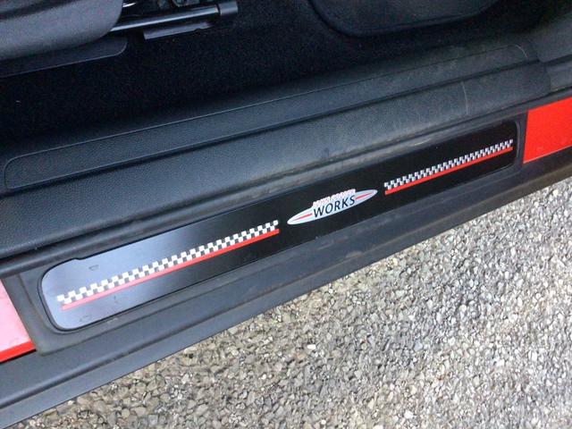 ジョンクーパーワークス クラブマン 4WD ヘッドアップディスプレイ アクティブクルーズコントロール タッチパネルHDDナビ リヤビューカメラ シートヒーター アンビエントライト 18インチアルミ ETC2.0 Bluetooth 禁煙(41枚目)