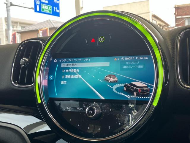 ＭＩＮＩ クーパーＤ　クロスオーバーオール４　クラシックトリム　後期型　弊社ワンオーナー　セージグリーン　クラッシックトリム　タッチパネル式ＨＤＤナビ　バックカメラ　カバナ製レザーシートカバー　クルーズコントロール（17枚目）