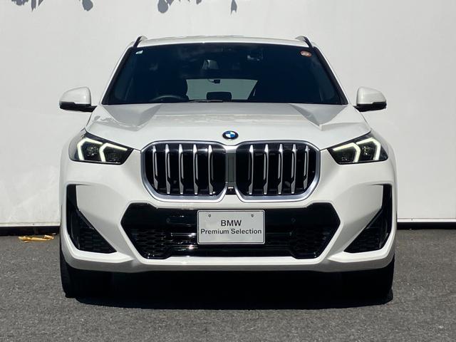 Ｘ１ ｘＤｒｉｖｅ　２０ｄ　Ｍスポーツ　ワンオーナー　タッチパネル式ＨＤＤナビ　フロント＋サイド＋バック＋トップビューカメラ　ＡＣＣ　ドライビングアシスト　パーキングアシスト　ヘッドアップディスプレイ　シートヒーター（7枚目）