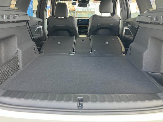 Ｘ１ ｘＤｒｉｖｅ　２０ｄ　Ｍスポーツ　ワンオーナー　タッチパネル式ＨＤＤナビ　フロント＋サイド＋バック＋トップビューカメラ　ＡＣＣ　ドライビングアシスト　パーキングアシスト　ヘッドアップディスプレイ　シートヒーター（44枚目）