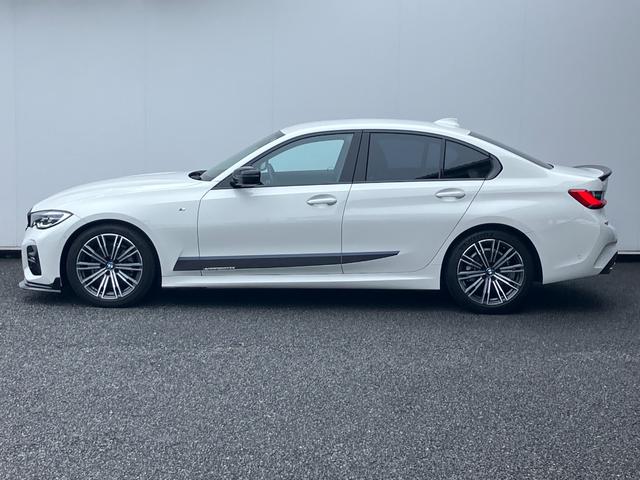 3シリーズ 320i Mスポーツ ワンオーナー BMWパフォーマンス製エアロ コンフォートパッケージ パーキングアシストプラス タッチパネル式HDDナビ フロント+サイド+バック+トップビューカメラ ACC(4枚目)