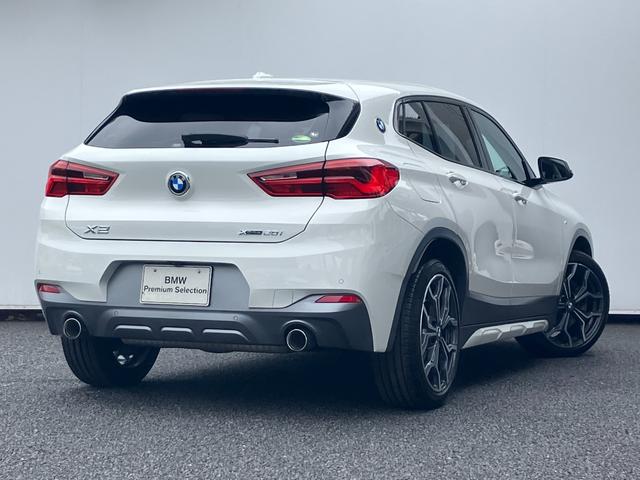 X2 xDrive 20i MスポーツX 電動スポーツシート ACC ヘッドアップディスプレイ アドバンスドアクティブセーフティーパッケージ 電動リアゲート タッチパネル式HDDナビ バックカメラ 19インチアルミ(5枚目)