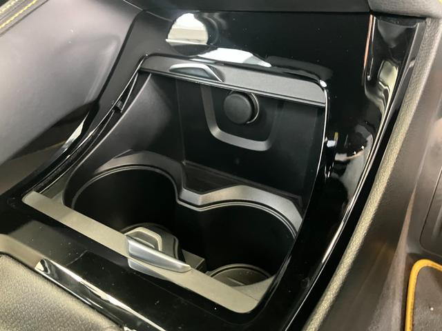 X2 xDrive 20i MスポーツX 電動スポーツシート ACC ヘッドアップディスプレイ アドバンスドアクティブセーフティーパッケージ 電動リアゲート タッチパネル式HDDナビ バックカメラ 19インチアルミ(53枚目)
