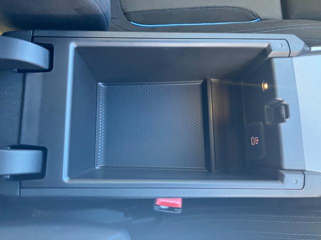 2シリーズ 220iクーペ Mスポーツ 新車保証付 レンタカー登録弊社デモカー タッチパネル式HDDナビ フロント+サイド+バック+トップビューカメラ ACC シートヒーター(57枚目)