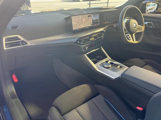 2シリーズ 220iクーペ Mスポーツ 新車保証付 レンタカー登録弊社デモカー タッチパネル式HDDナビ フロント+サイド+バック+トップビューカメラ ACC シートヒーター(58枚目)