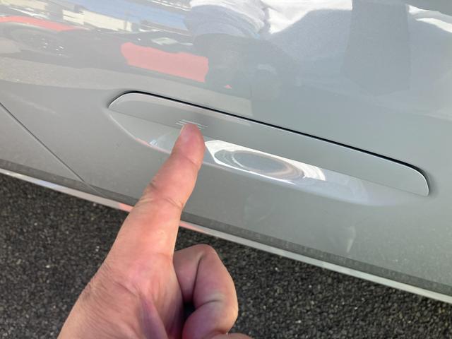 X2 xDrive 20i Mスポーツ 新車保証付 レンタカー登録弊社デモカー タッチパネル式HDDナビ フロント+サイド+バック+トップビューカメラ ACC ハーフレザースポーツシート シートヒーター(21枚目)