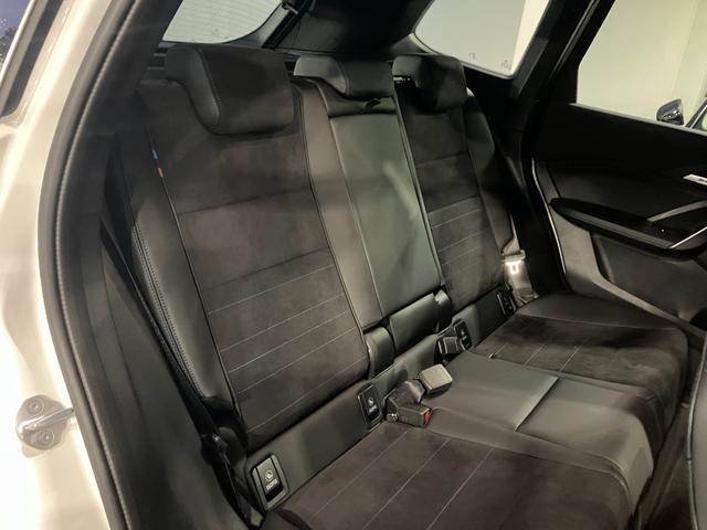 iX1 新車保証付 レンタカー登録弊社デモカー テクノロジーパッケージ タッチパネル式HDDナビ ヘッドアップディスプレイ ドライビングアシストプロフェッショナル ACC(42枚目)