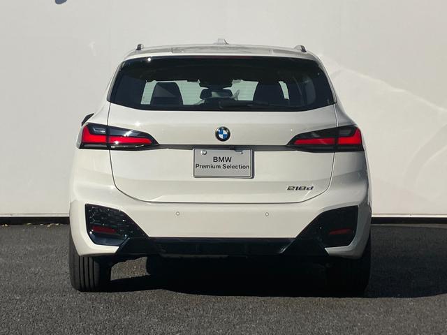 ２シリーズ ２１８ｄアクティブツアラー　Ｍスポーツ　新車保証付　レンタカー登録弊社デモカー　タッチパネル式ＨＤＤナビ　バックカメラ　ＡＣＣ　ドライビングアシスト　パーキングアシスト　１７インチアルミ　シートヒーター（9枚目）