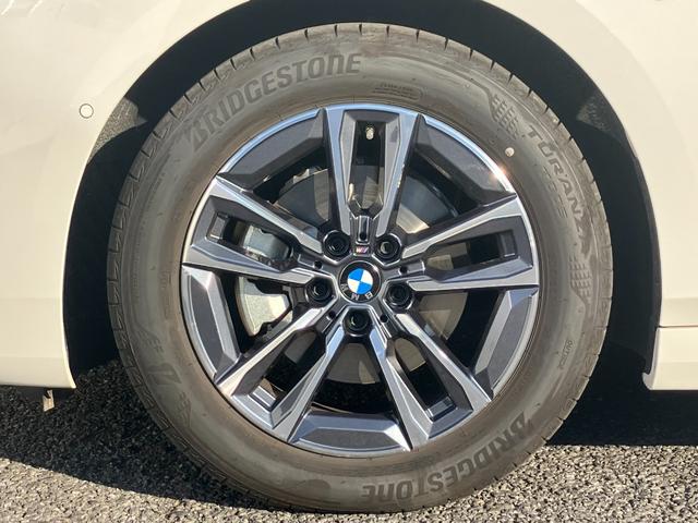 ２シリーズ ２１８ｄアクティブツアラー　Ｍスポーツ　新車保証付　レンタカー登録弊社デモカー　タッチパネル式ＨＤＤナビ　バックカメラ　ＡＣＣ　ドライビングアシスト　パーキングアシスト　１７インチアルミ　シートヒーター（10枚目）