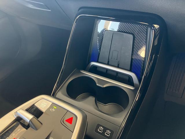 ２シリーズ ２１８ｄアクティブツアラー　Ｍスポーツ　新車保証付　レンタカー登録弊社デモカー　タッチパネル式ＨＤＤナビ　バックカメラ　ＡＣＣ　ドライビングアシスト　パーキングアシスト　１７インチアルミ　シートヒーター（27枚目）