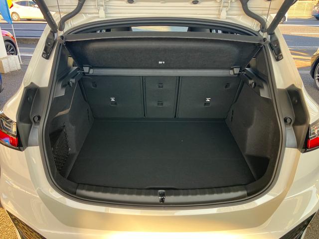 ２シリーズ ２１８ｄアクティブツアラー　Ｍスポーツ　新車保証付　レンタカー登録弊社デモカー　タッチパネル式ＨＤＤナビ　バックカメラ　ＡＣＣ　ドライビングアシスト　パーキングアシスト　１７インチアルミ　シートヒーター（63枚目）