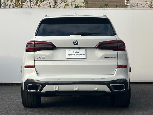 X5 xDrive 35d Mスポーツ ワンオーナ パノラマサンルーフ コーヒーブラウンレザー 21インチアルミ Mスポーツブレーキ ハイラインパッケージ ソフトクローズドア プラスパッケージ 地デジ付タッチパネル式HDDナビ(9枚目)