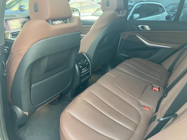 X5 xDrive 35d Mスポーツ ワンオーナ パノラマサンルーフ コーヒーブラウンレザー 21インチアルミ Mスポーツブレーキ ハイラインパッケージ ソフトクローズドア プラスパッケージ 地デジ付タッチパネル式HDDナビ(72枚目)